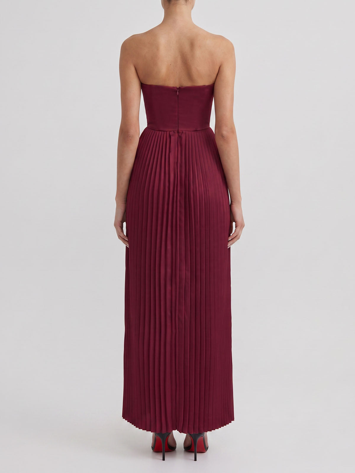 Sexy Sweetheart Strapless Drop Waist Pleated Maxi Dress - Burgundy