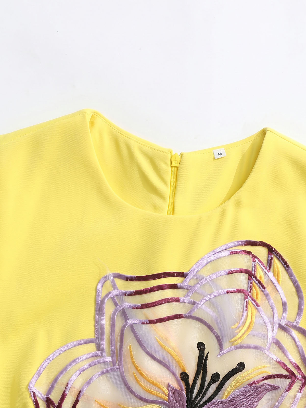 Vibrant 3D Flower Applique Crepe A Line Sleeveless Mini Dress - Yellow